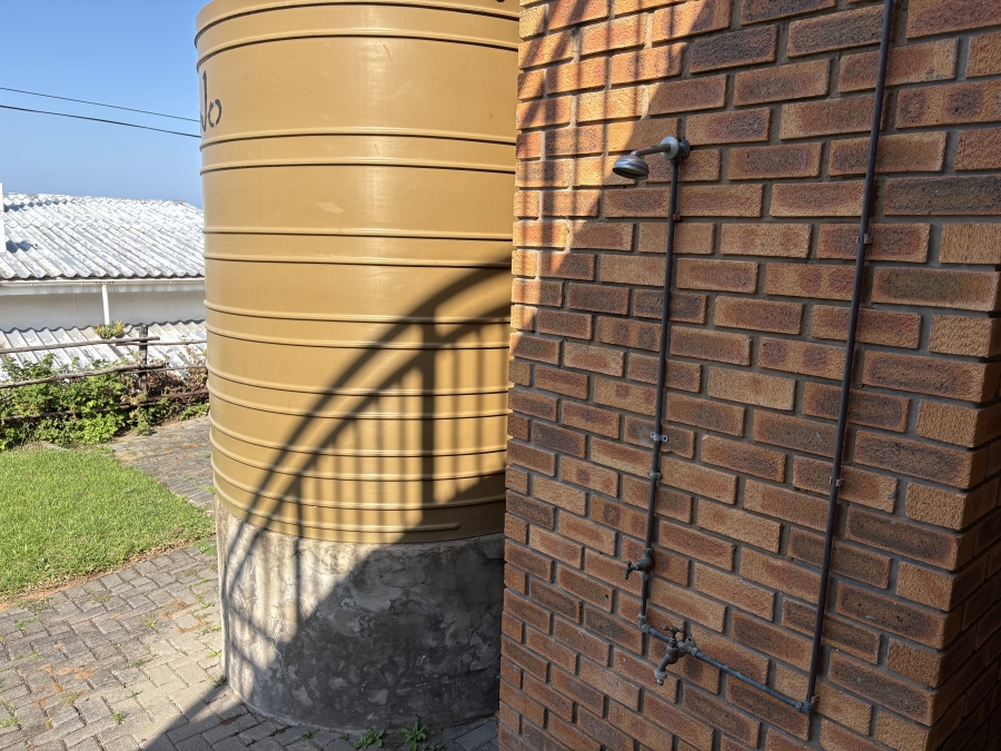 6 Bedroom Property for Sale in Cintsa East Eastern Cape